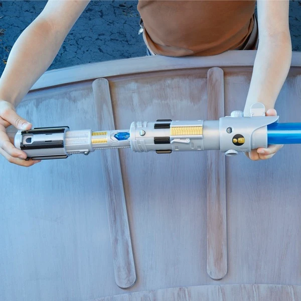 Hasbro Star Wars Lightsaber Forge Obi-Wan Kenobi Elektronisches Blaues Lichtschwert, Rollenspiel – Bild 7