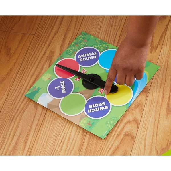 Hasbro Twister Junior, Geschicklichkeitsspiel 6 Hasbro Twister Junior, Geschicklichkeitsspiel – Bild 6